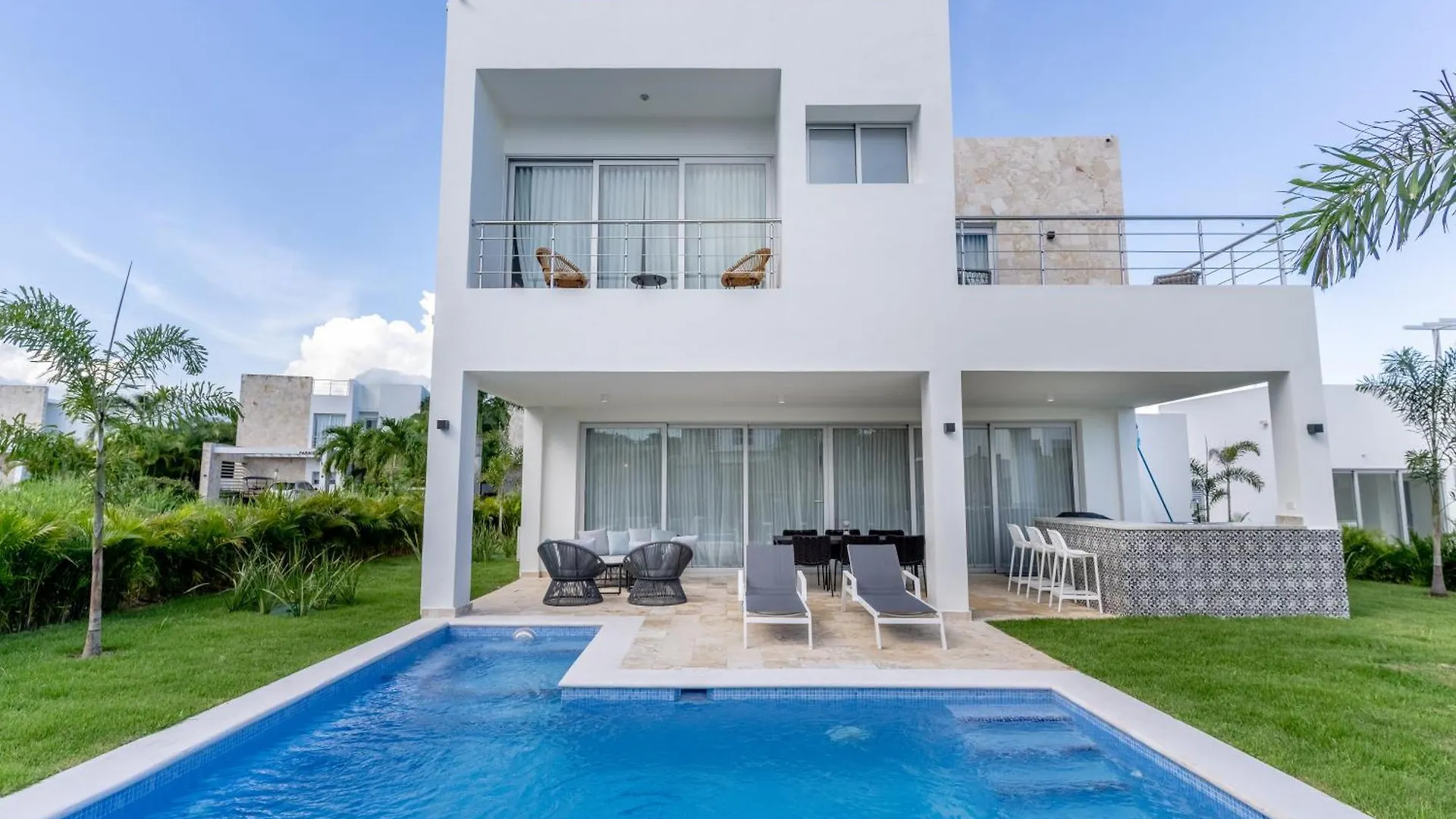 Caribbean Paradise Villa In Playa Nueva Romana Boca del Soco