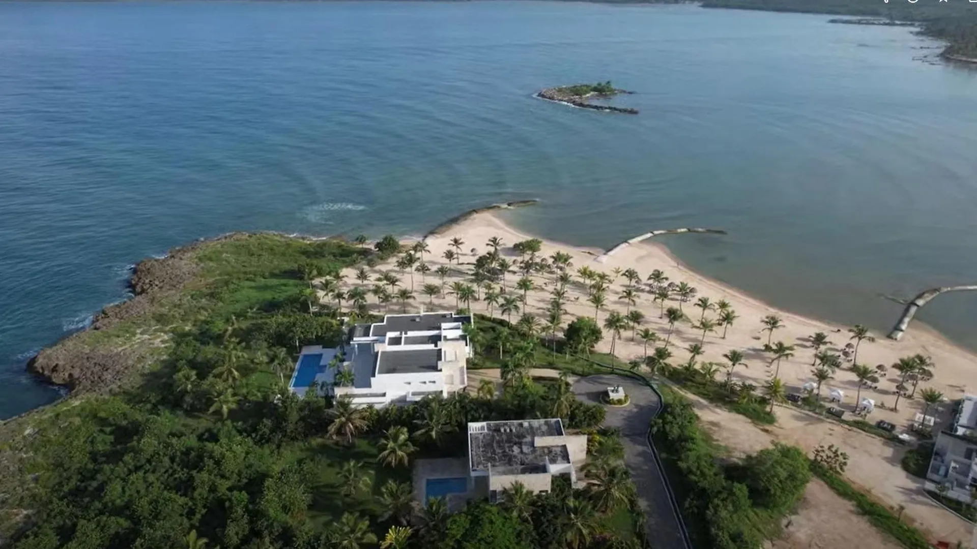 Caribbean Paradise Villa In Playa Nueva Romana Boca del Soco